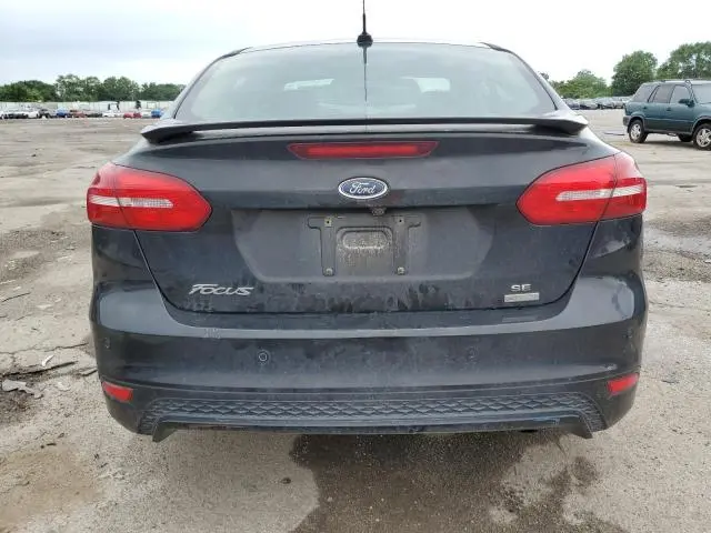 2015 FORD FOCUS SE  