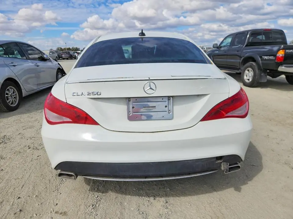 2015 MERCEDES-BENZ CLA 250  