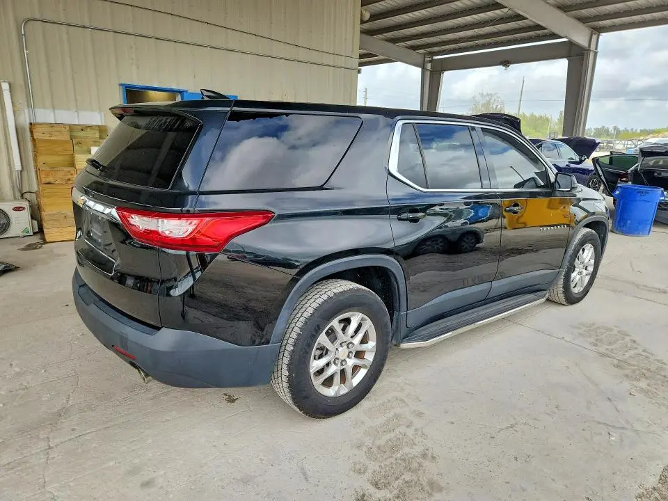2019 CHEVROLET TRAVERSE LS  
