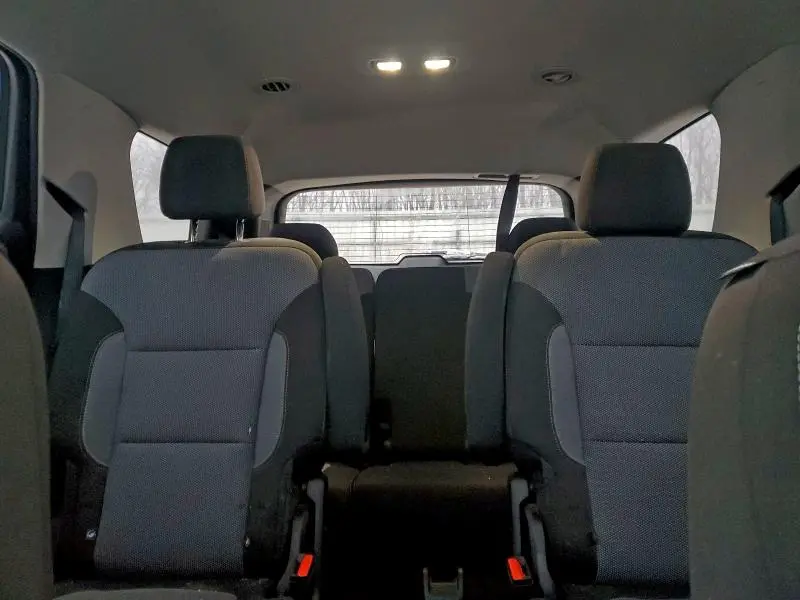 2020 CHEVROLET TRAVERSE LT  