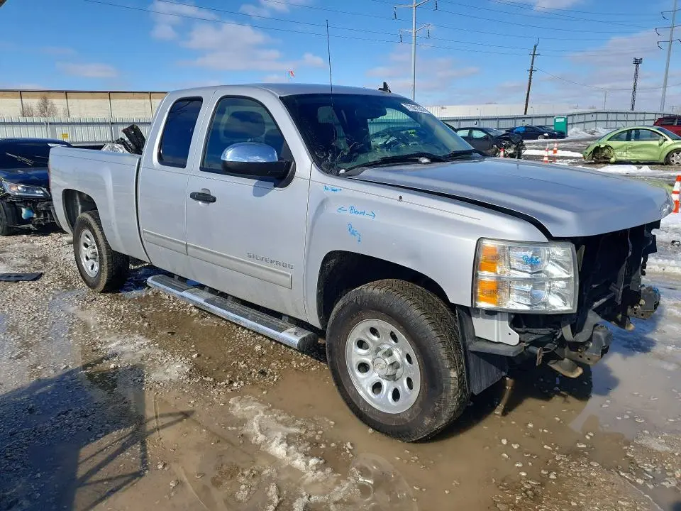 2013 CHEVROLET SILVERADO C1500 LS  
