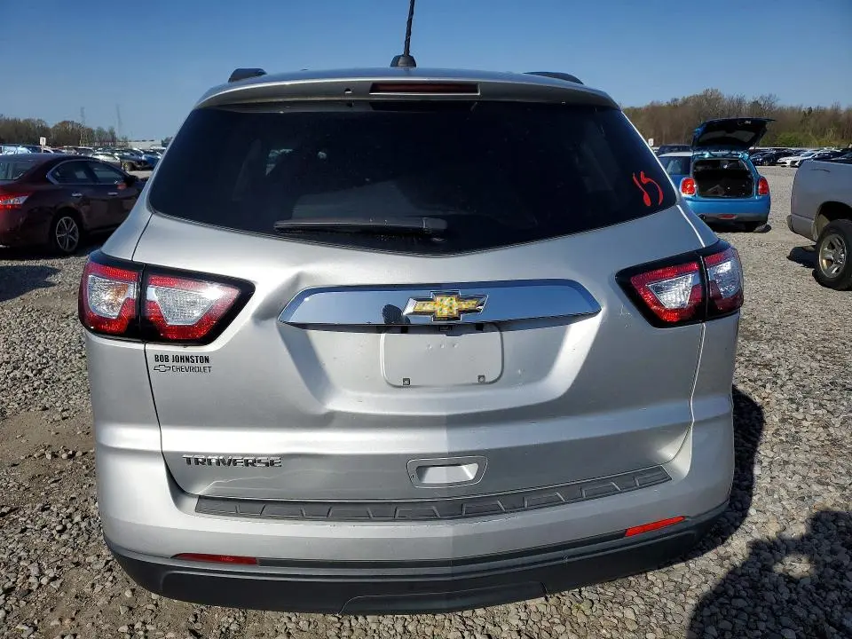 2017 CHEVROLET TRAVERSE LS  