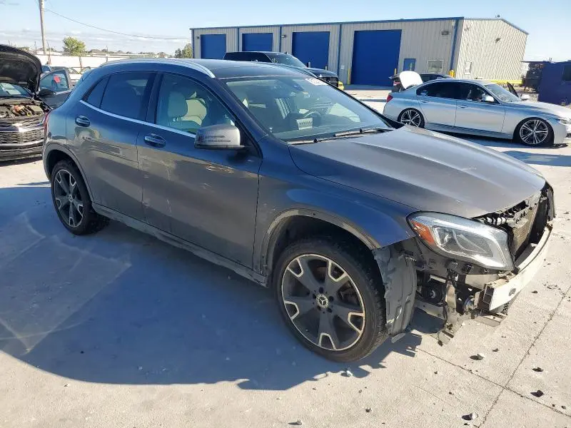 2018 MERCEDES-BENZ GLA 250  
