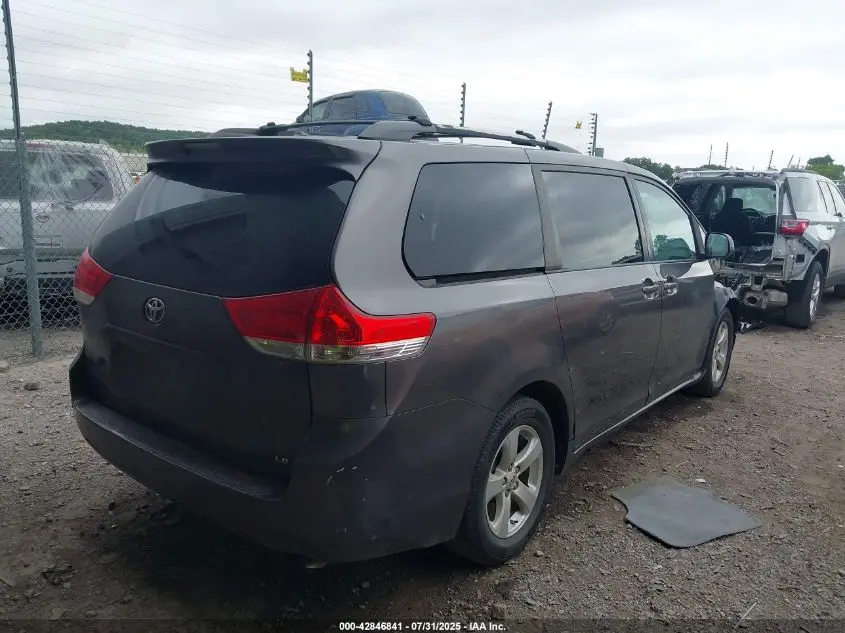 2012 TOYOTA SIENNA LE V6 8 PASSENGER