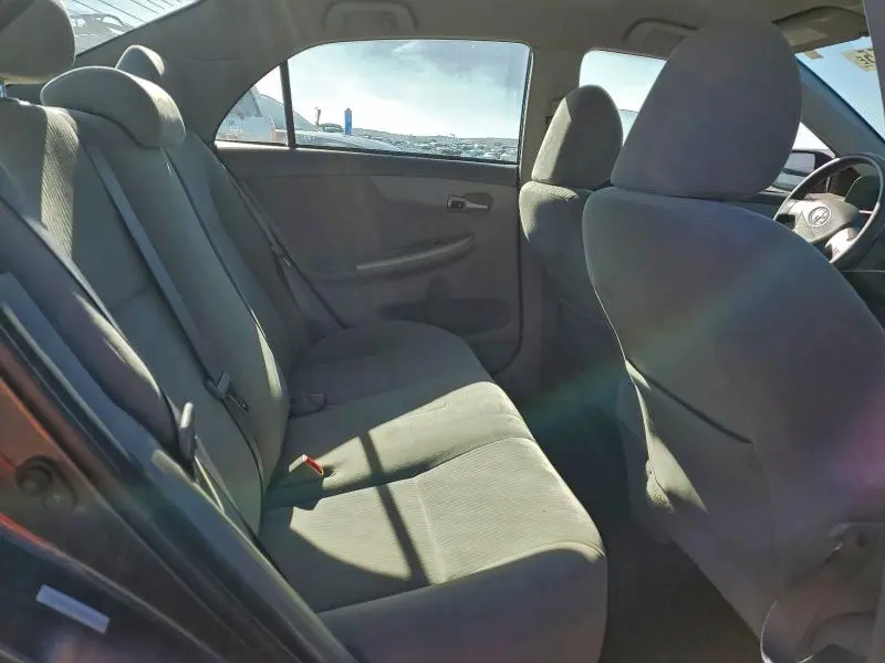 2010 TOYOTA COROLLA BASE  