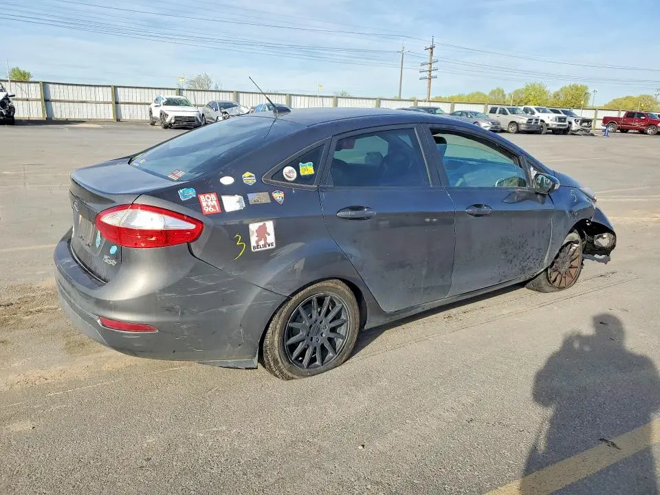 2019 FORD FIESTA SE  