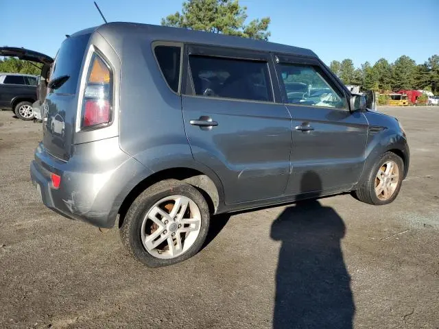 2011 KIA SOUL +  