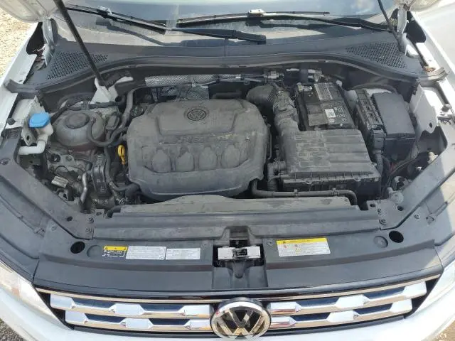 2020 VOLKSWAGEN TIGUAN SE  