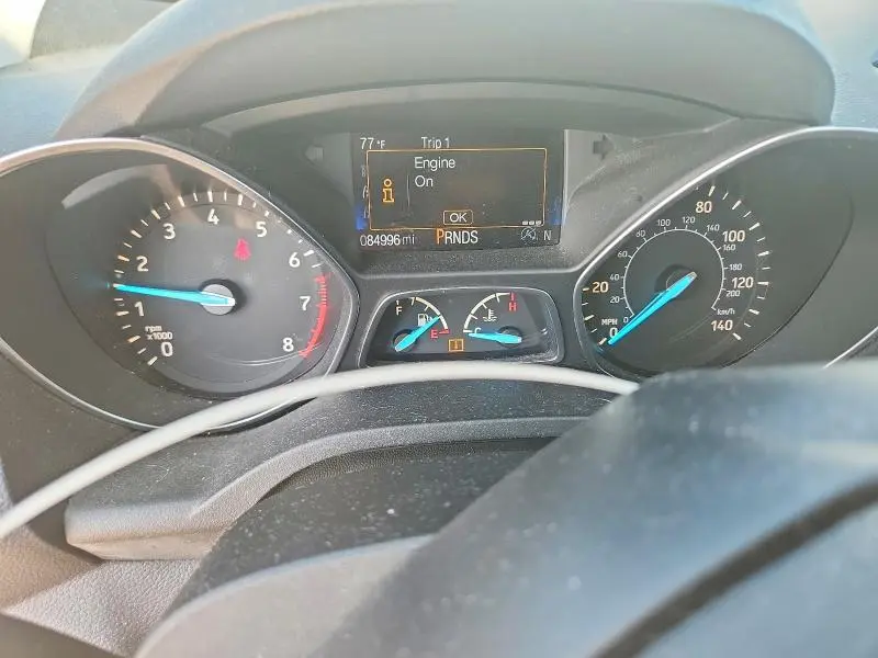 2017 FORD ESCAPE SE  
