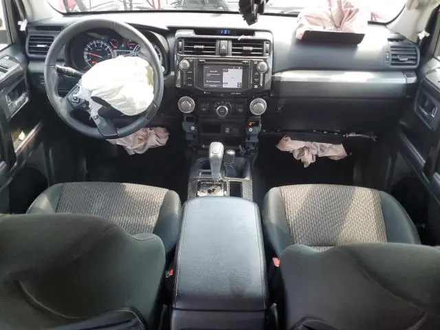 2018 TOYOTA 4RUNNER SR5/SR5 PREMIUM  