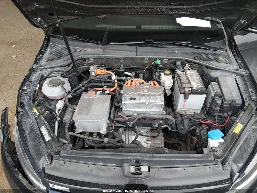 2019 VOLKSWAGEN E-GOLF SE