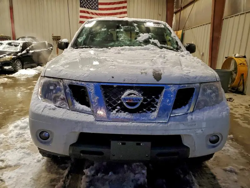 2016 NISSAN FRONTIER S  