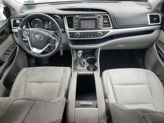 2014 TOYOTA HIGHLANDER LE  