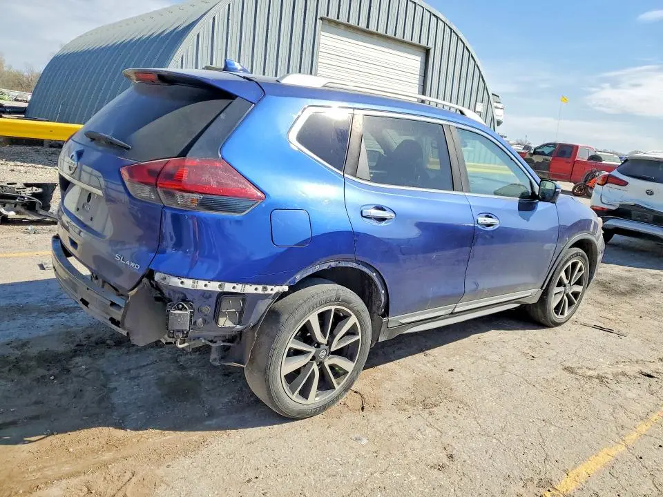 2019 NISSAN ROGUE SL  