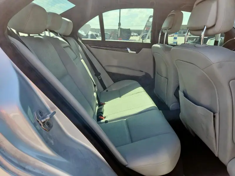 2013 MERCEDES-BENZ C 250  