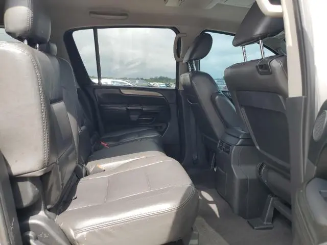 2011 NISSAN ARMADA SV  