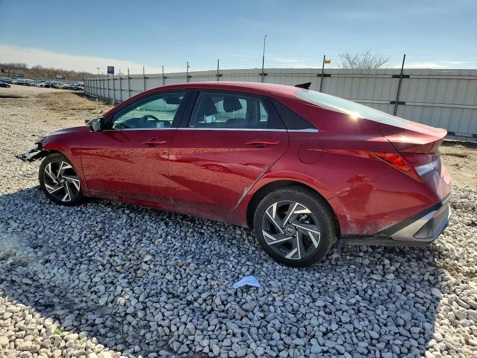2025 HYUNDAI ELANTRA LIMITED  