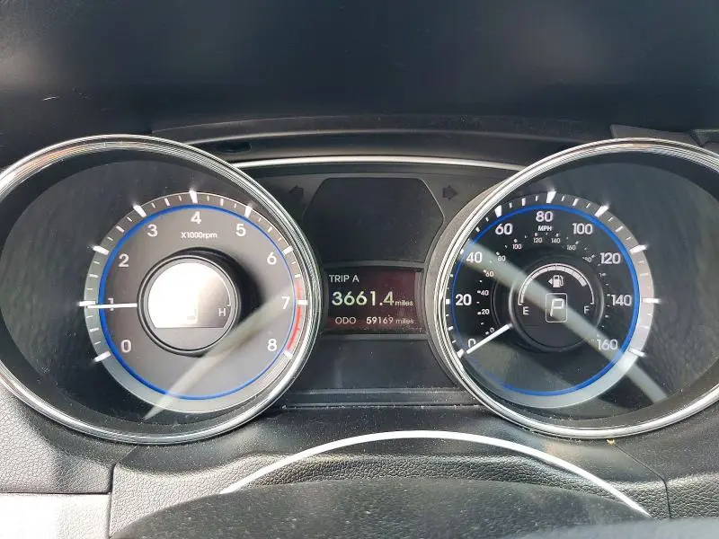 2013 HYUNDAI SONATA GLS  