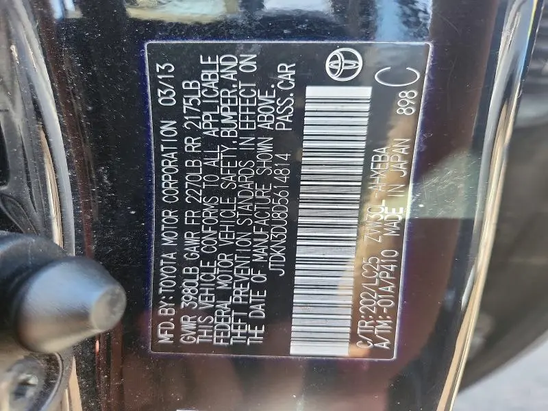 2013 TOYOTA PRIUS PERSONA SERIES SE  