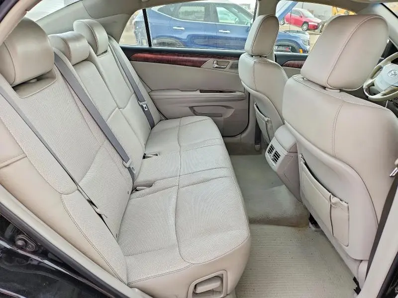2011 TOYOTA AVALON LIMITED  