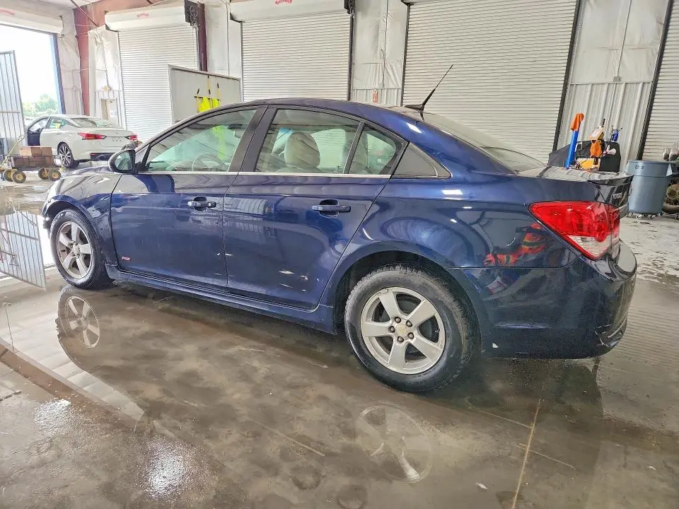 2011 CHEVROLET CRUZE LT  