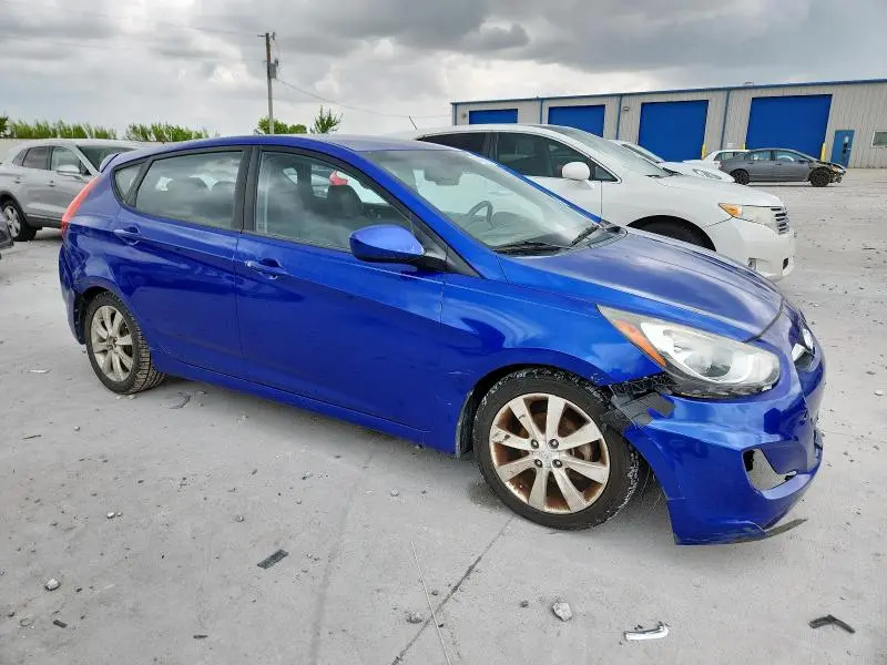 2012 HYUNDAI ACCENT GLS  