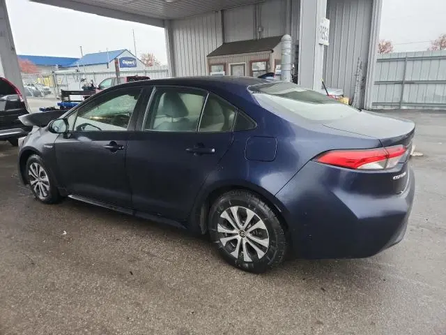 2021 TOYOTA COROLLA LE  