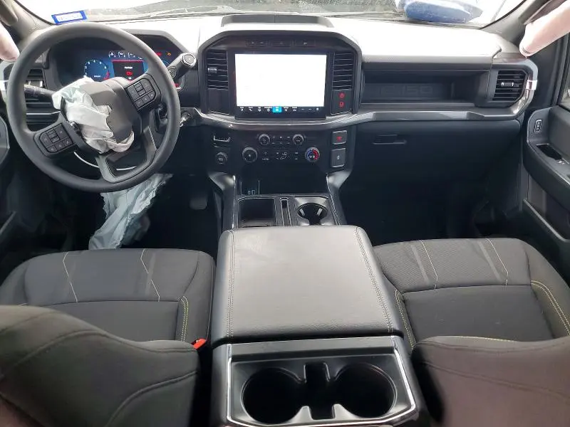 2024 FORD F150 STX  