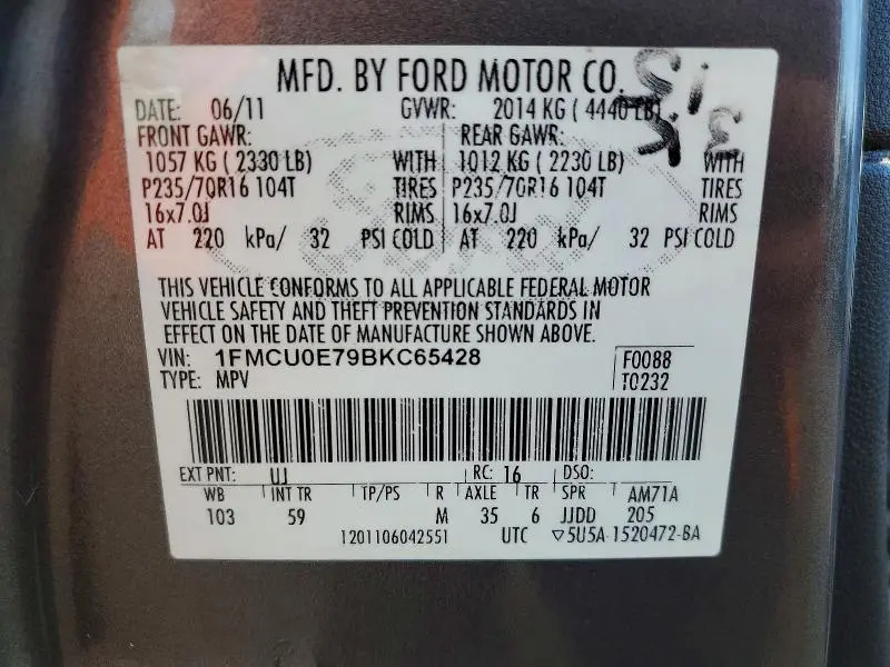 2011 FORD ESCAPE LIMITED  