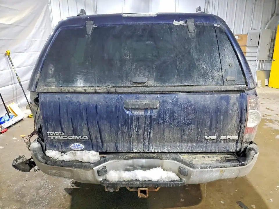 2012 TOYOTA TACOMA V6  