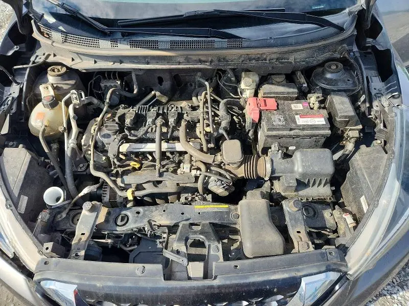 2019 NISSAN KICKS S  