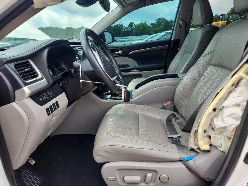 2018 TOYOTA HIGHLANDER LIMITED  