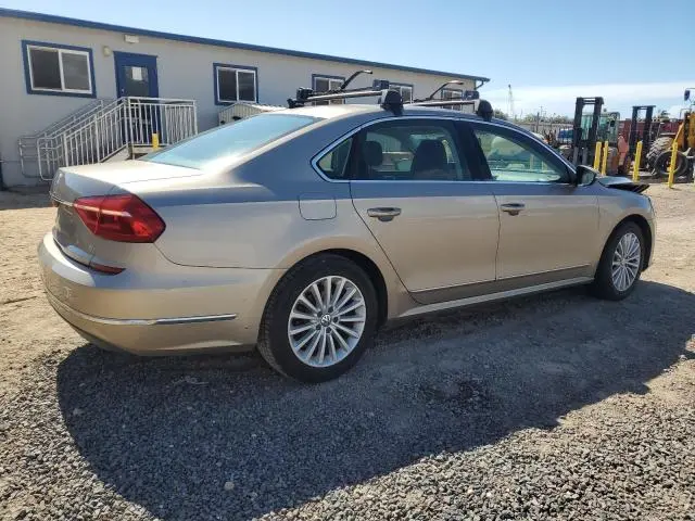 2016 VOLKSWAGEN PASSAT SE  