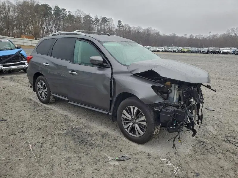 2018 NISSAN PATHFINDER S  