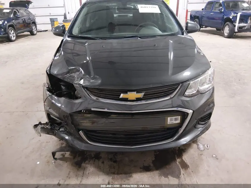2020 CHEVROLET SONIC FWD  LT