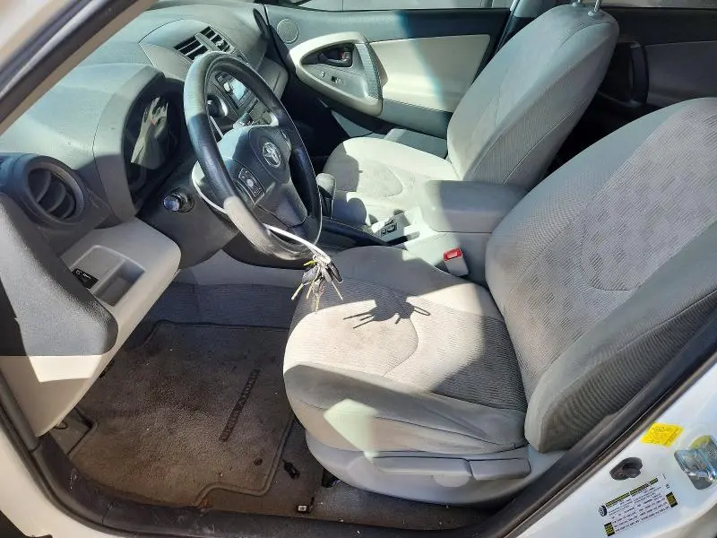 2012 TOYOTA RAV4 BASE  