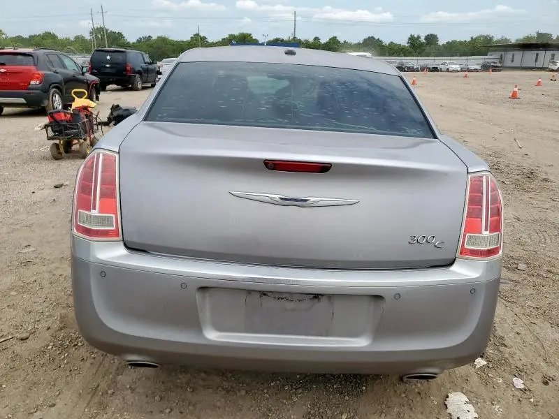 2014 CHRYSLER 300C   