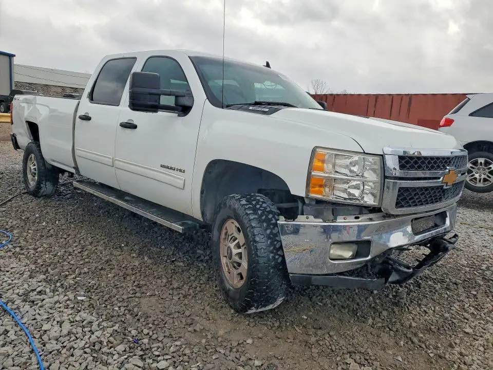 2013 CHEVROLET SILVERADO K2500 HEAVY DUTY LT  