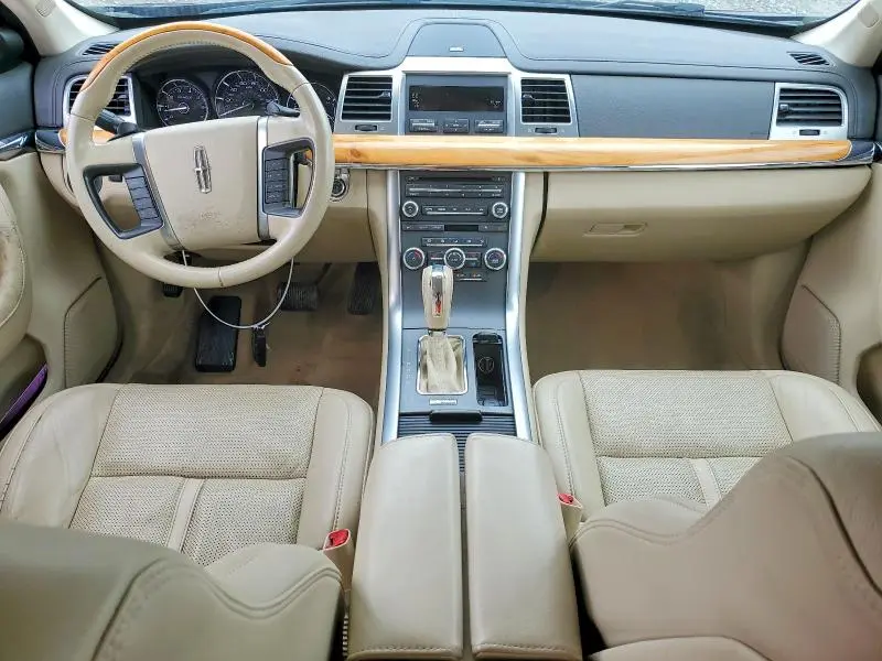 2011 LINCOLN MKS   