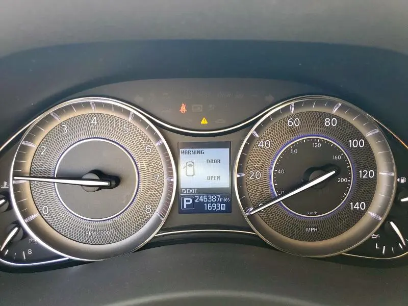 2014 INFINITI QX80   