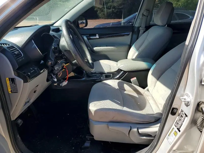 2014 KIA SORENTO LX  
