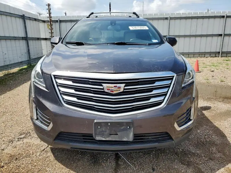 2017 CADILLAC XT5   