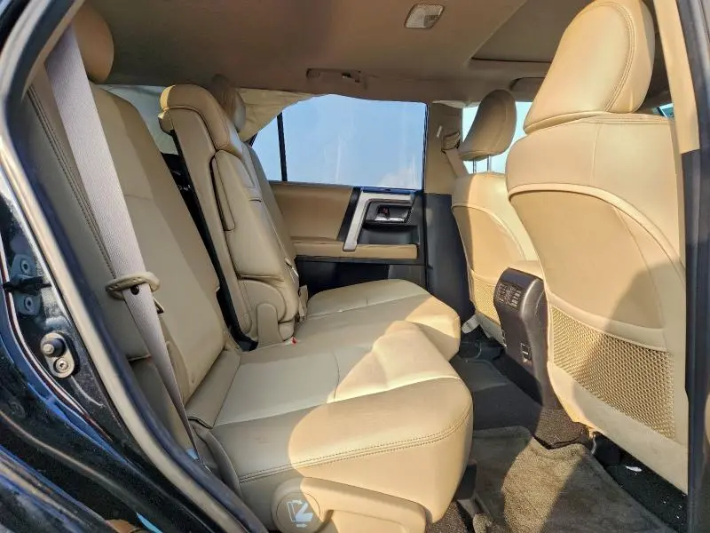 2016 TOYOTA 4RUNNER SR5  