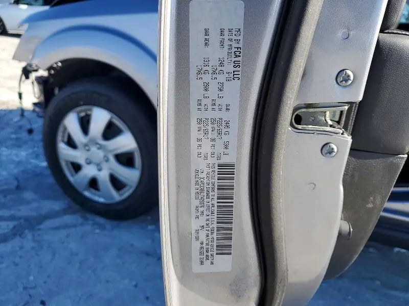 2018 DODGE JOURNEY SE  