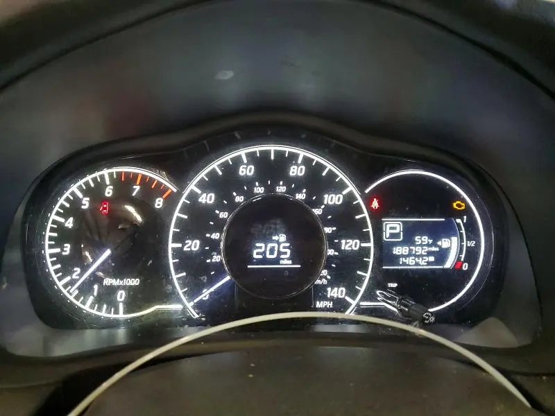 2015 NISSAN VERSA NOTE SV  