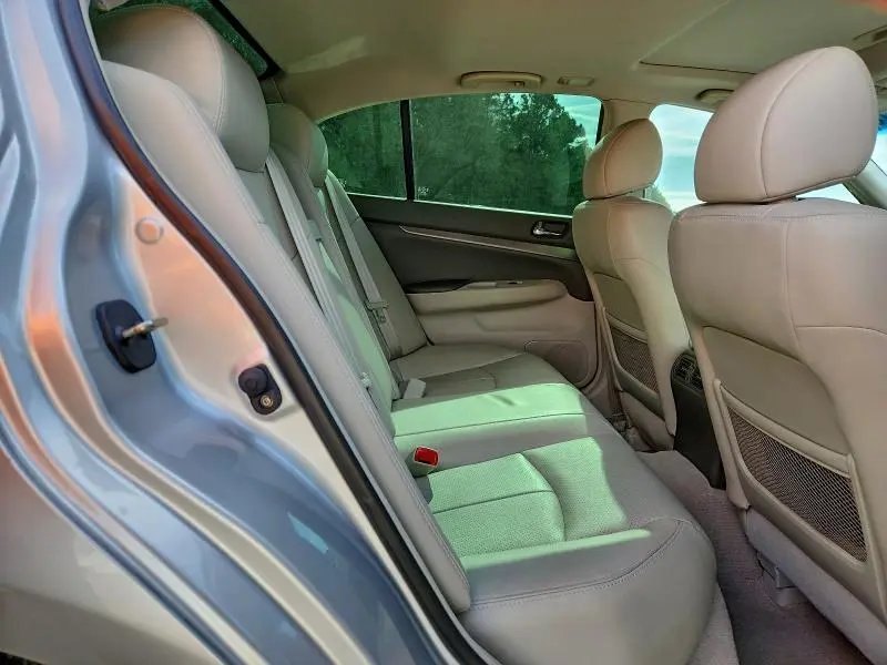 2013 INFINITI G37 BASE  