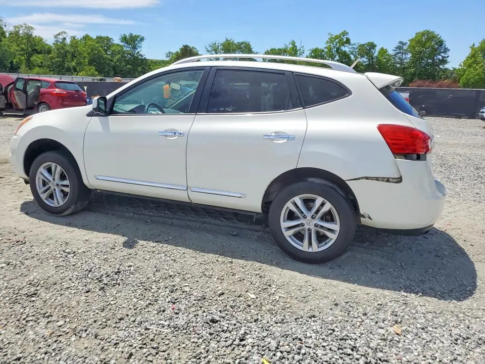 2013 NISSAN ROGUE S  