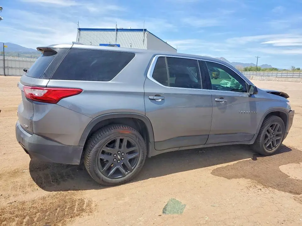 2018 CHEVROLET TRAVERSE LS  