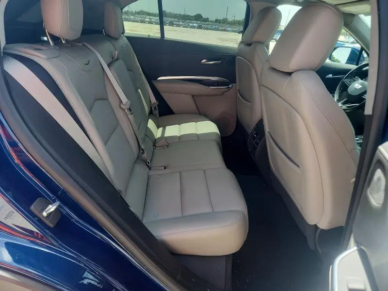 2019 CADILLAC XT4 LUXURY  