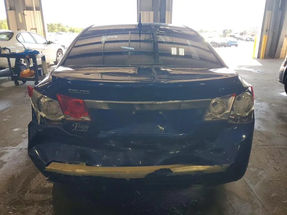 2013 CHEVROLET CRUZE LT  
